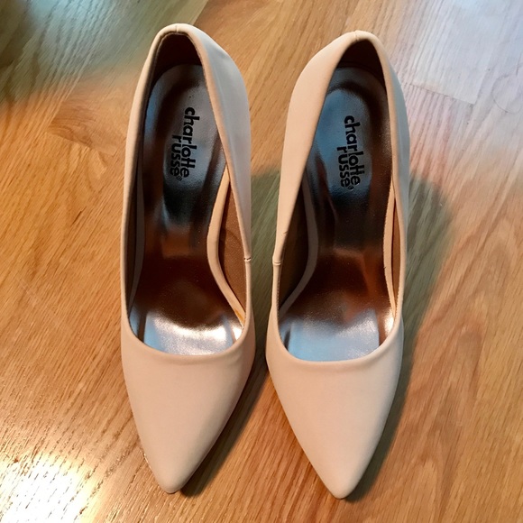Charlotte Russe Nude Stiletto Heels - Size 7 - Picture 6 of 6